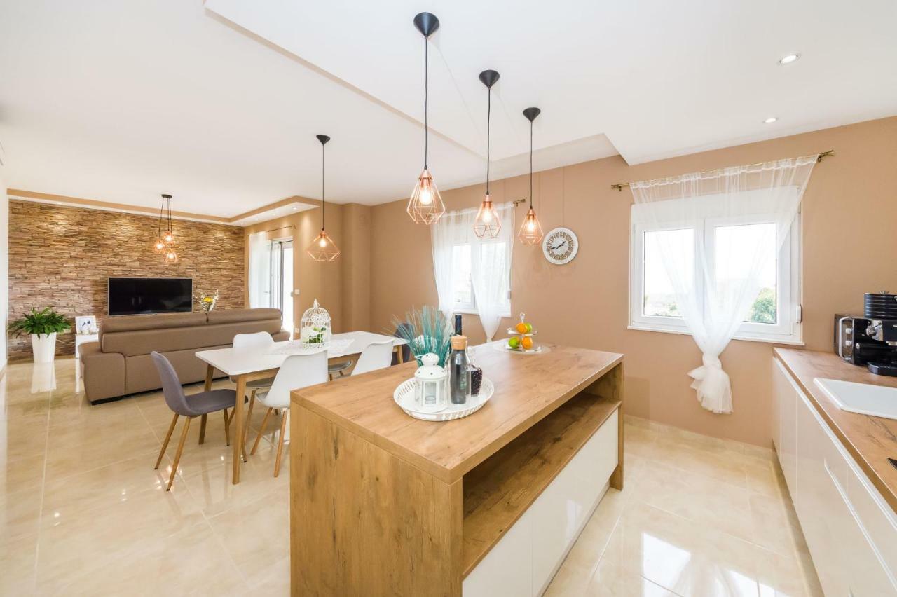 Little Dream Apartman Poljana  Kültér fotó